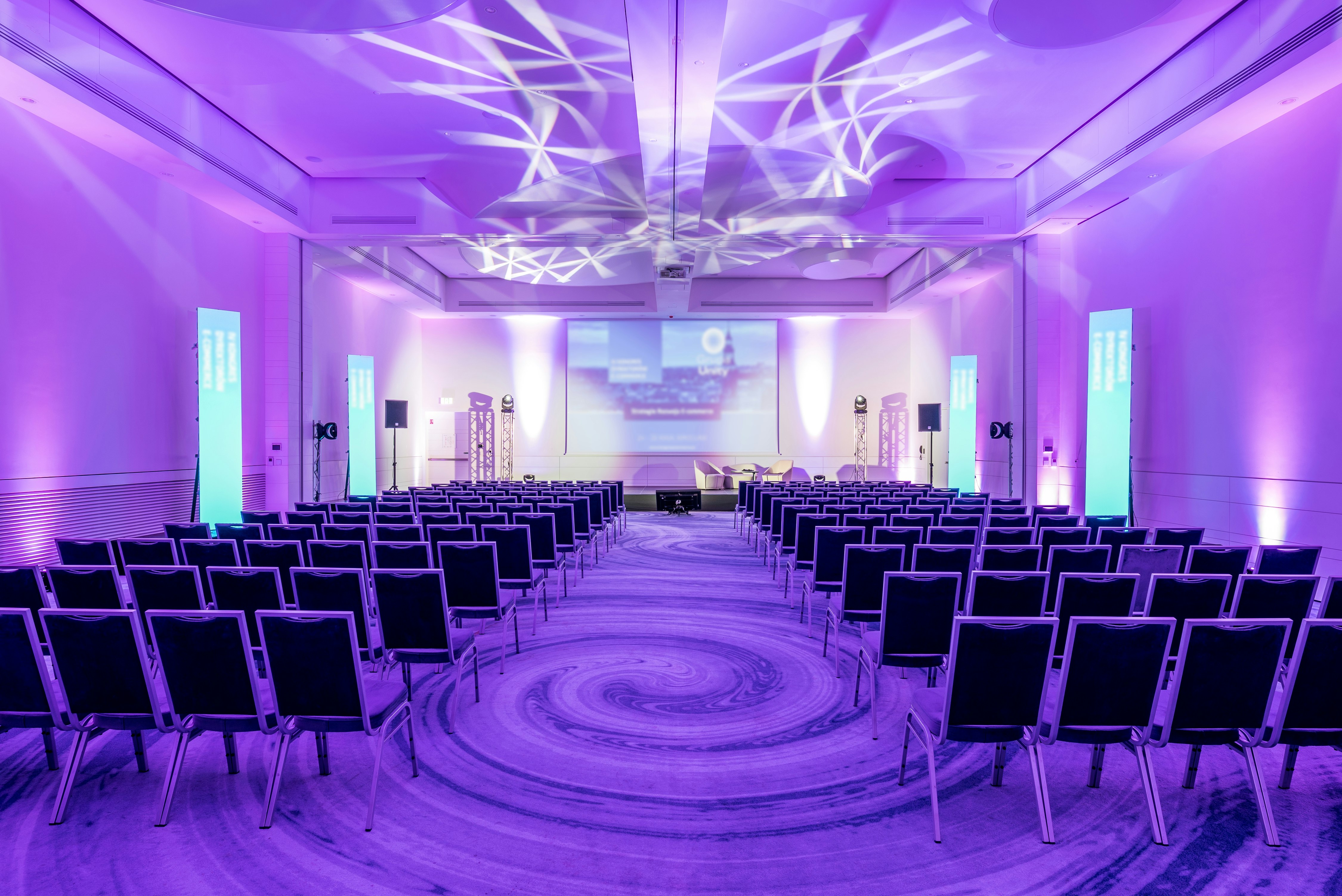 Doubletree By Hilton Wroclaw 75/77