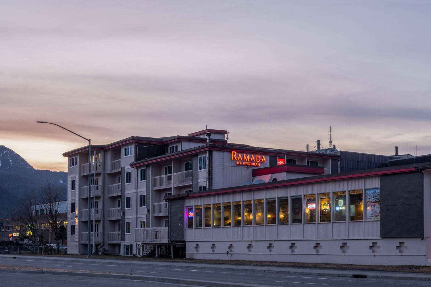 Ramada by Wyndham Juneau 2/61