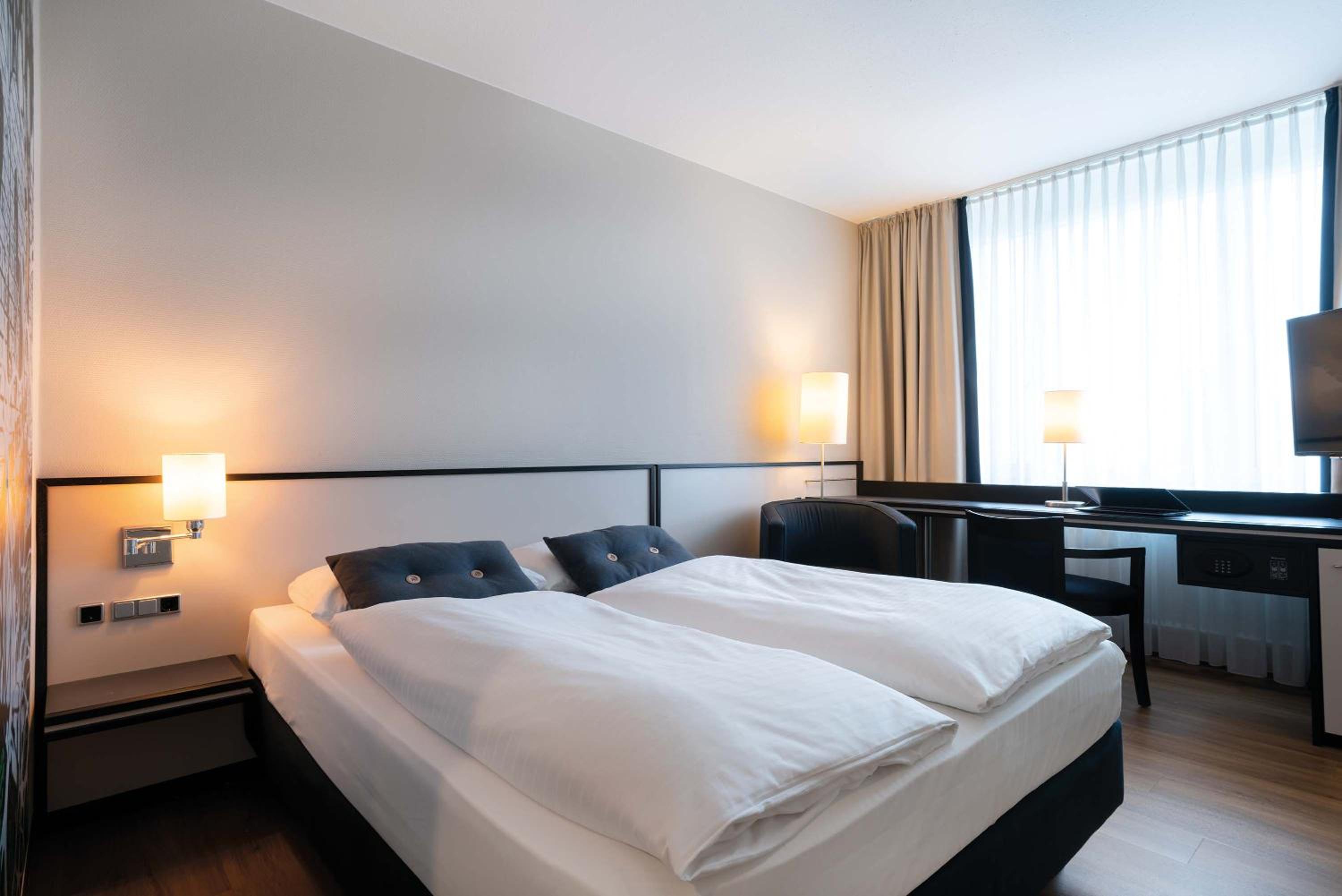 غرفة قياسية بسرير مزدوج، Sunday Hotel Bad Honnef 7/15