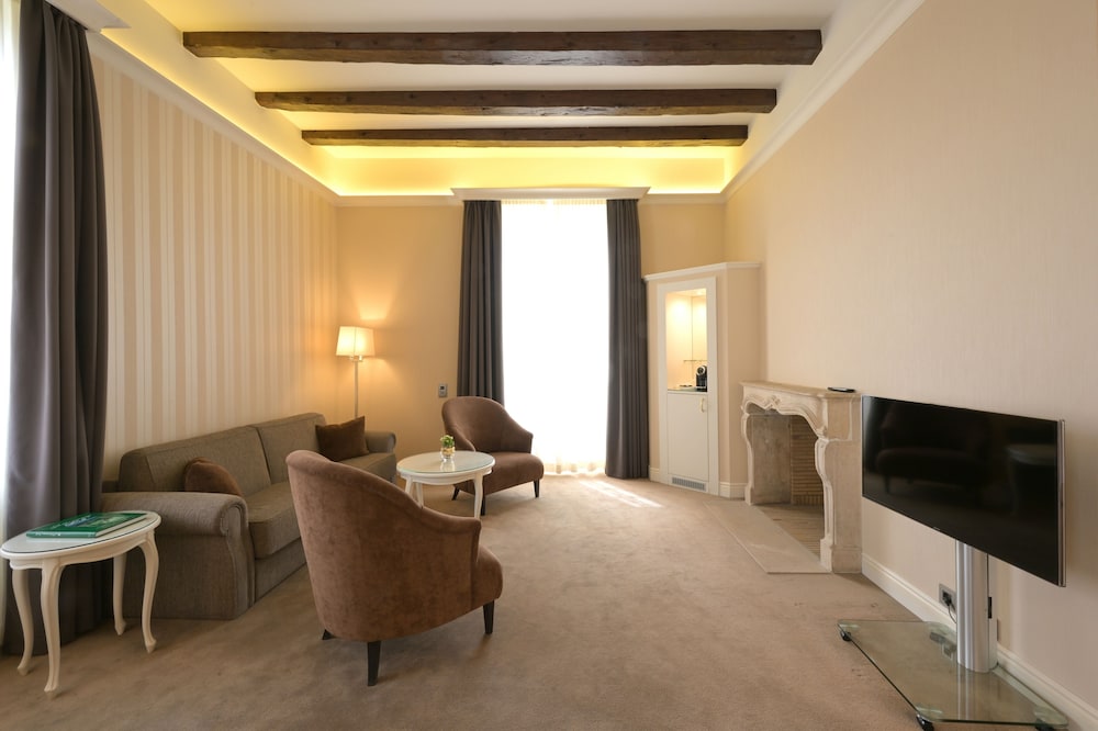 Chateau de Bonmont 17/46