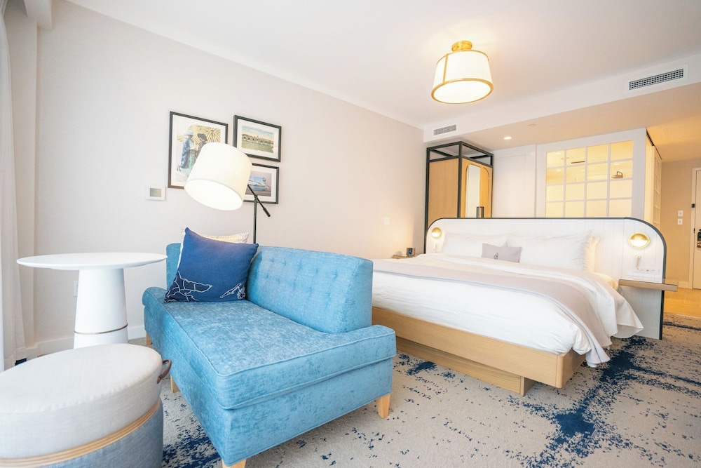 The Brenton Hotel 10/40