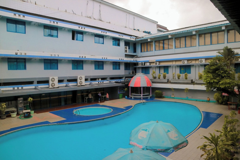 HOTEL MARIAT SORONG 51/54