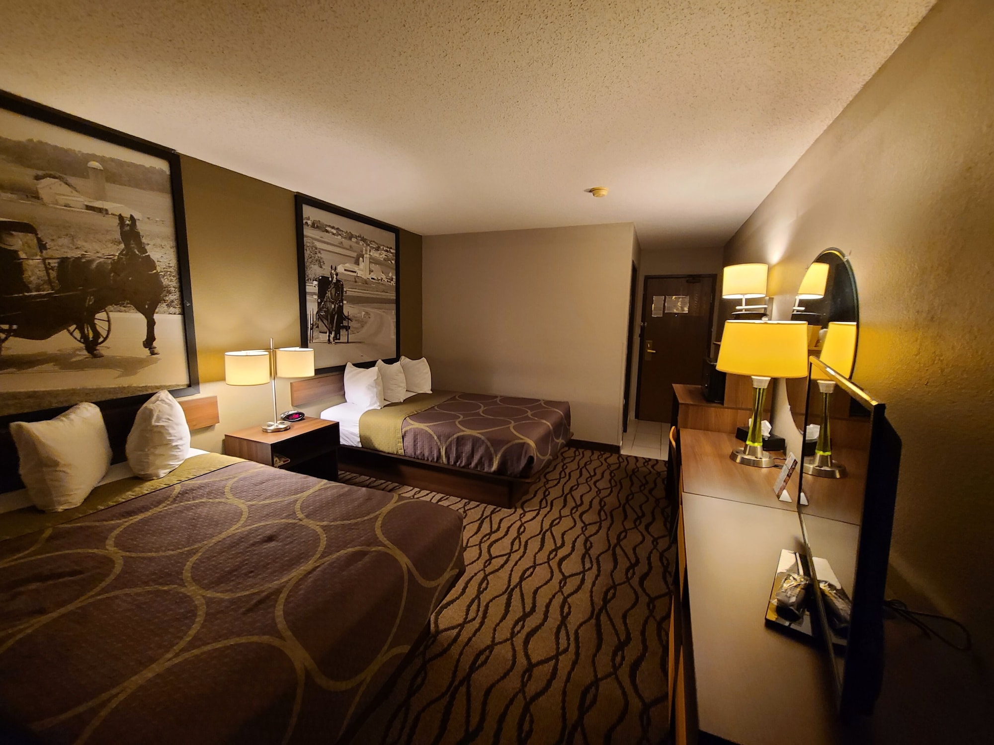 Room at Super 8 By Wyndham Bedford, BEDFORD - PA