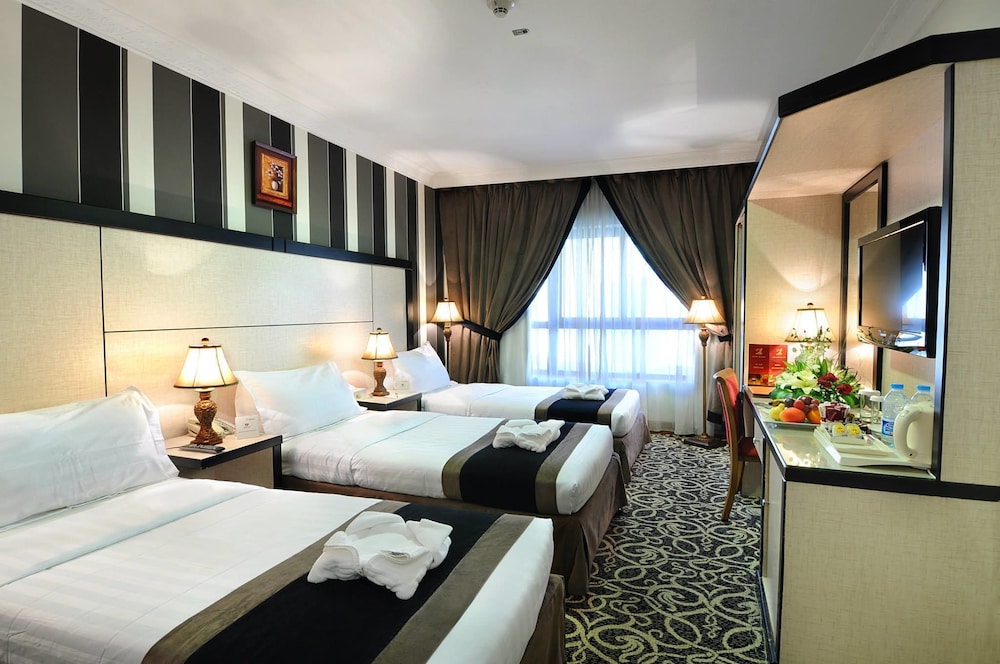 فندق زوار العالمي(Zowar Alalami hotel) 21/43