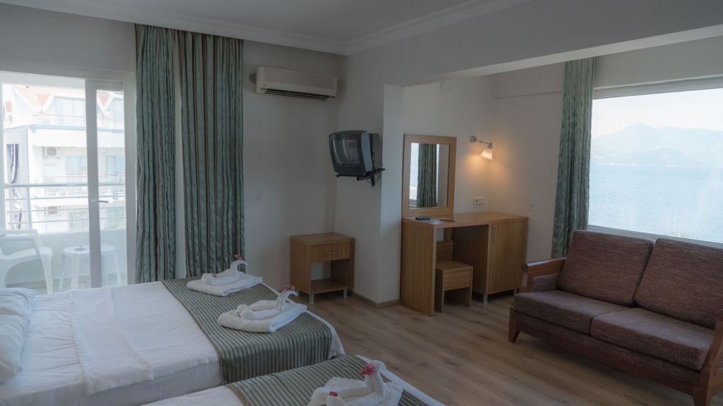 Mert Seaside Hotel 21/50