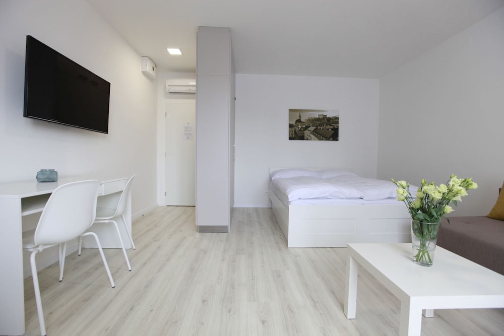 City Center Best Place Apartments 47/72