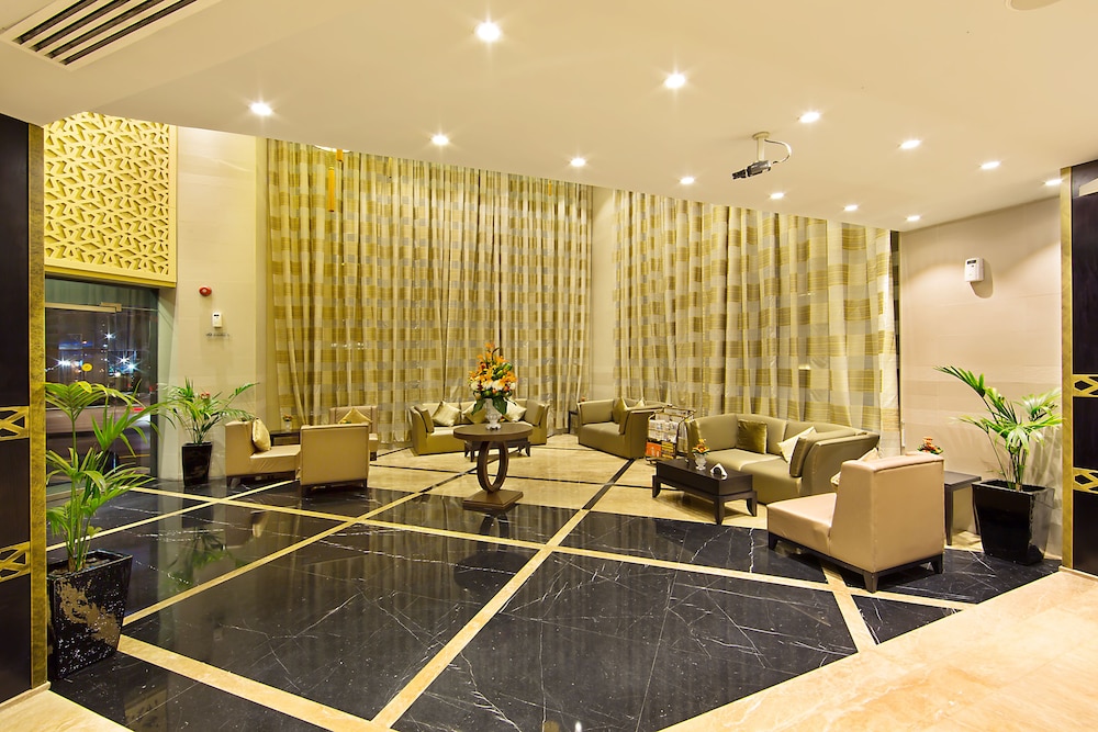 LOTUS GRAND HOTEL 19/50