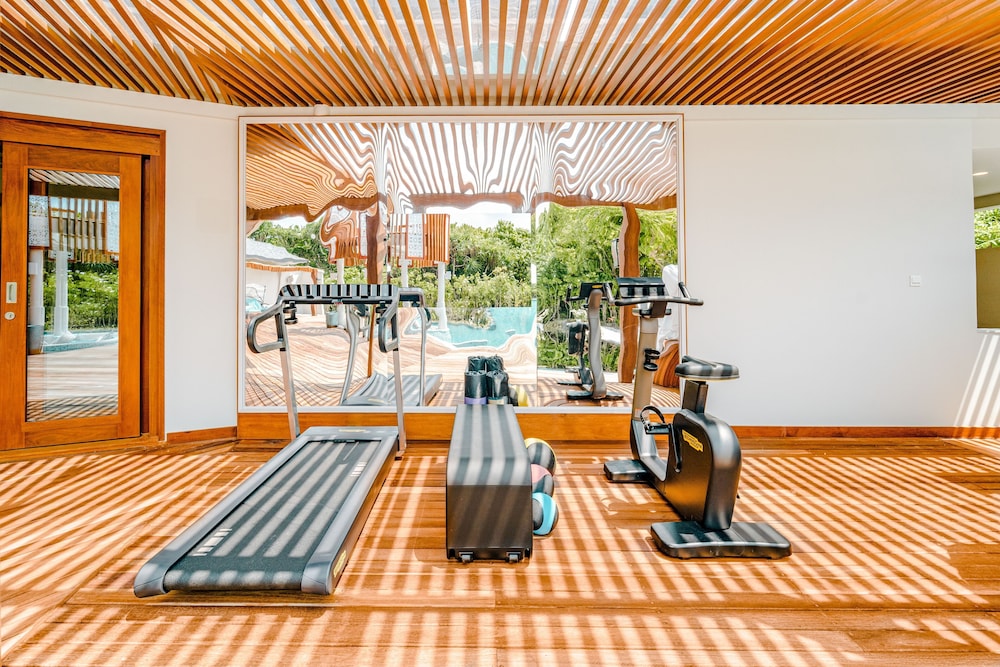 Hideaway Beach Resort and Spa 100/123