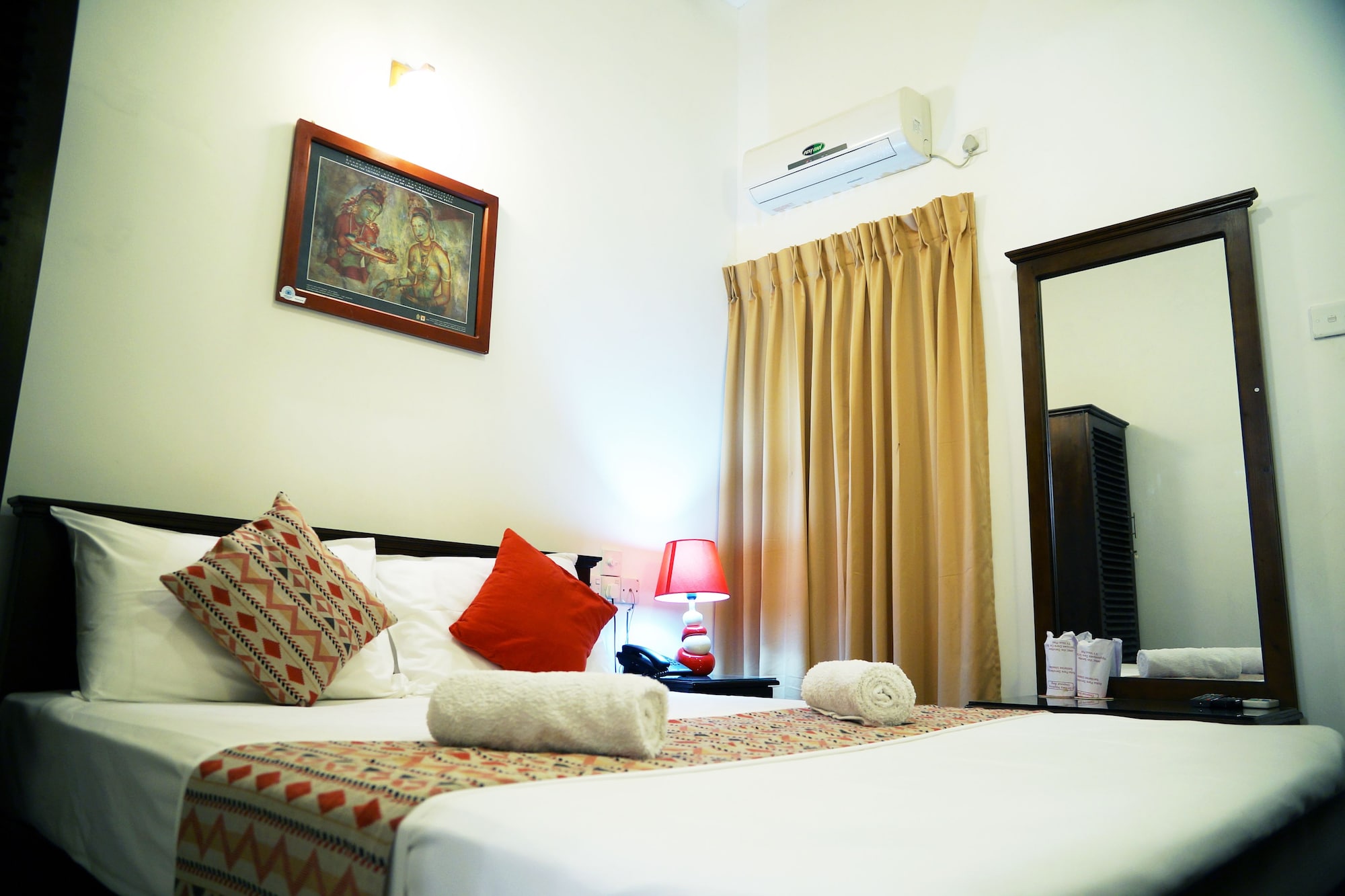 Room, King Bed