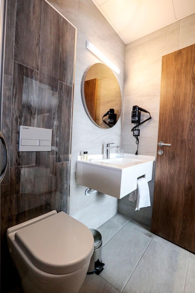 Caba Hotel and Spa 15/16