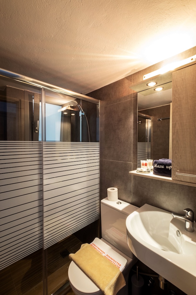 DILION HOTEL 23/59
