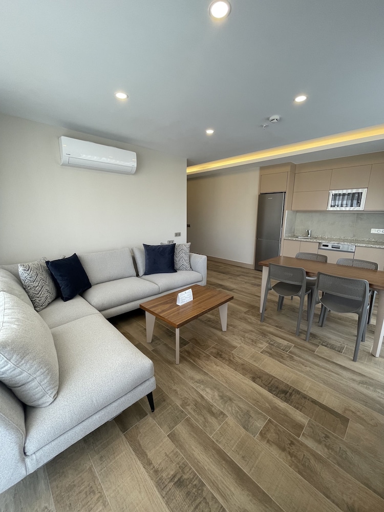 Green Garden City Luxury Apartments 19/37