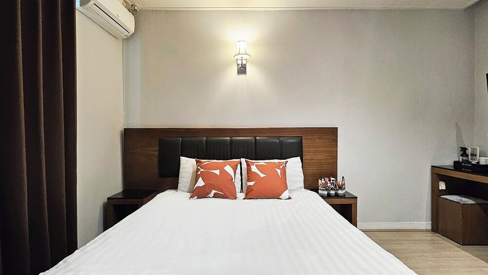 Jeonju Pungnam Family Hotel 11/50