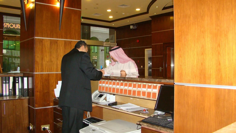 فندق زوار العالمي(Zowar Alalami hotel) 27/43