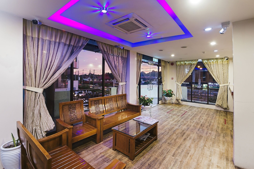 Chimera Hotel 25/33