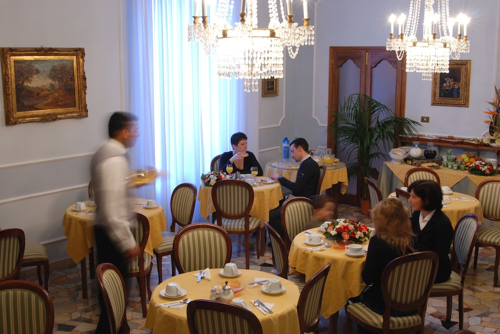 Hotel Silla 55/69