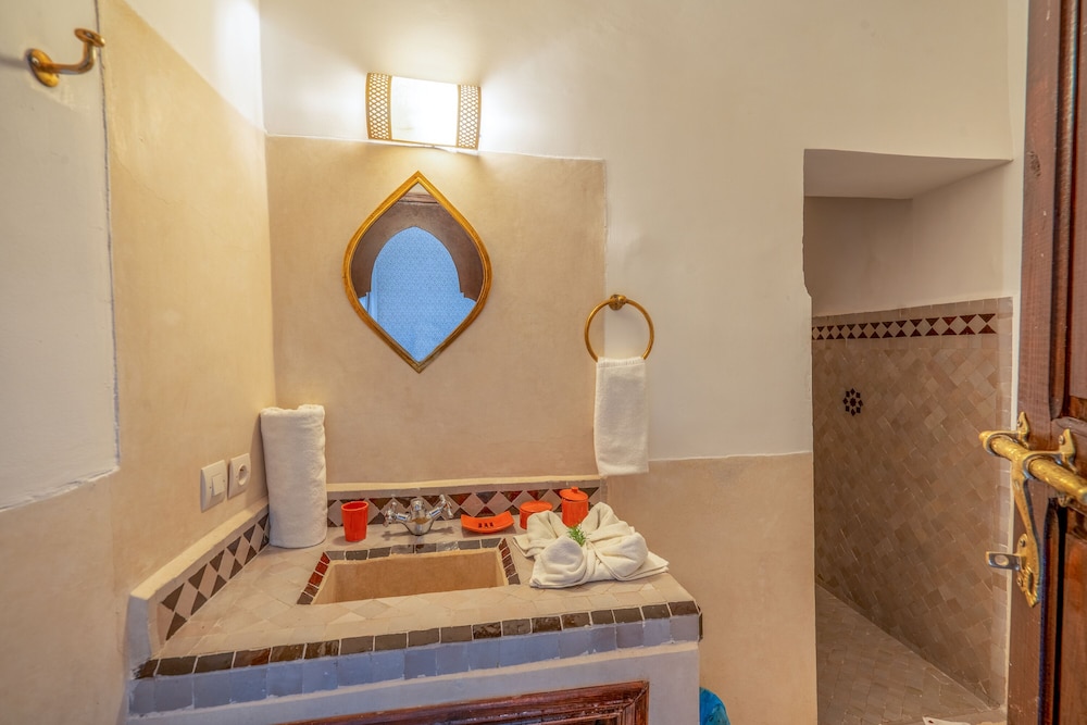 Riad Lumiere D Orient 26/73