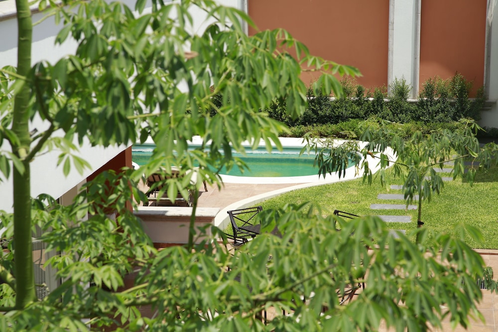 San Pietro Hotel Boutique 50/52