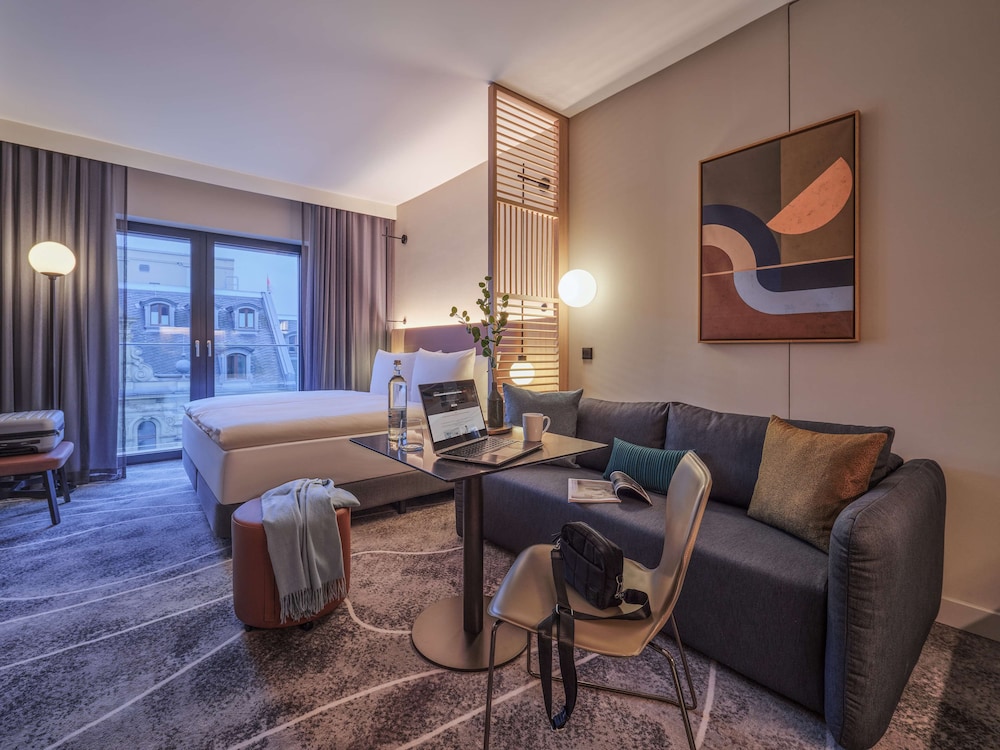 Adina Apartment Hotel Wiesbaden 40/69