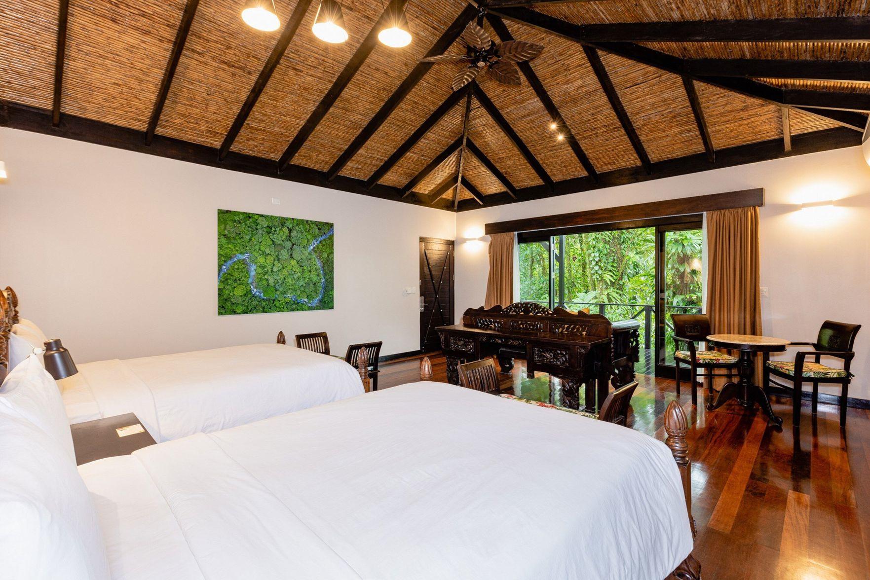 Casita, Queen Bed, Forest View
