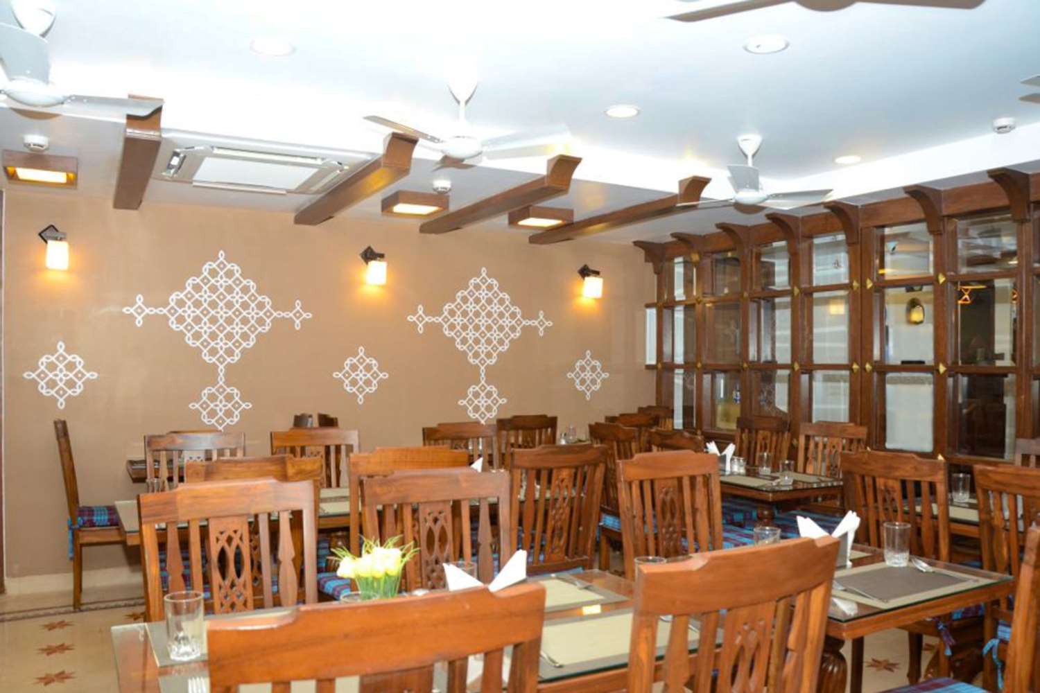 Comfort Inn Emerald 20/21