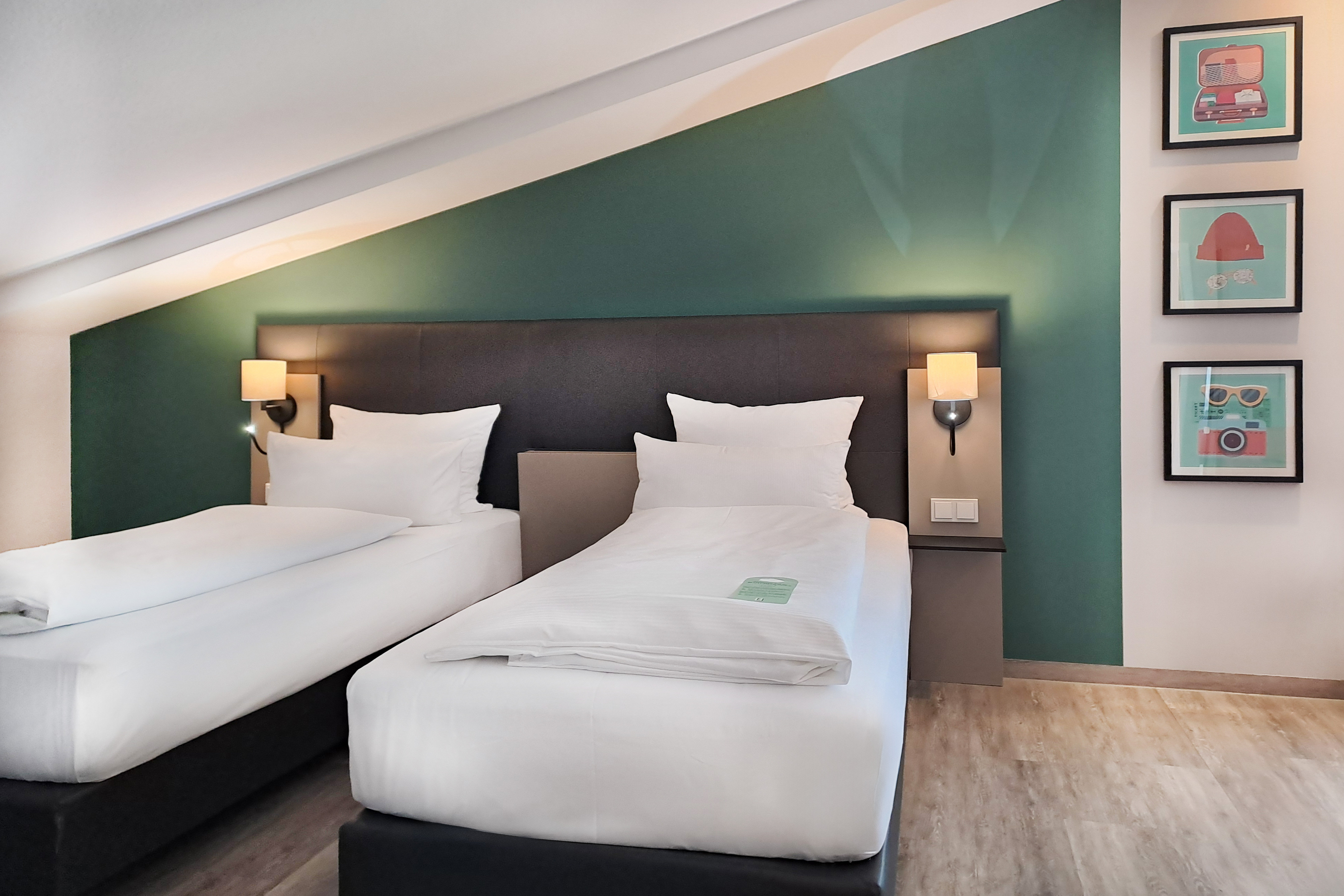 غرفة بريميوم بأربعة أسرّة، Select Hotel A1 Bremen 5/9