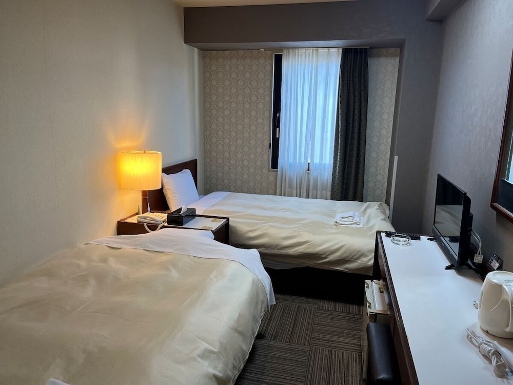 Hotel Crown Hills Nakamura 25/68