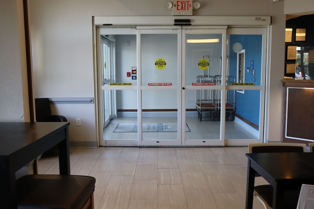 Microtel Inn And Suites Columbus Ft Benning 18/29