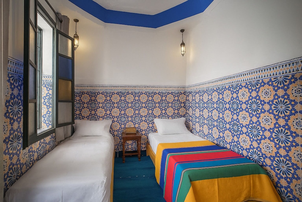 Riad 111 25/65