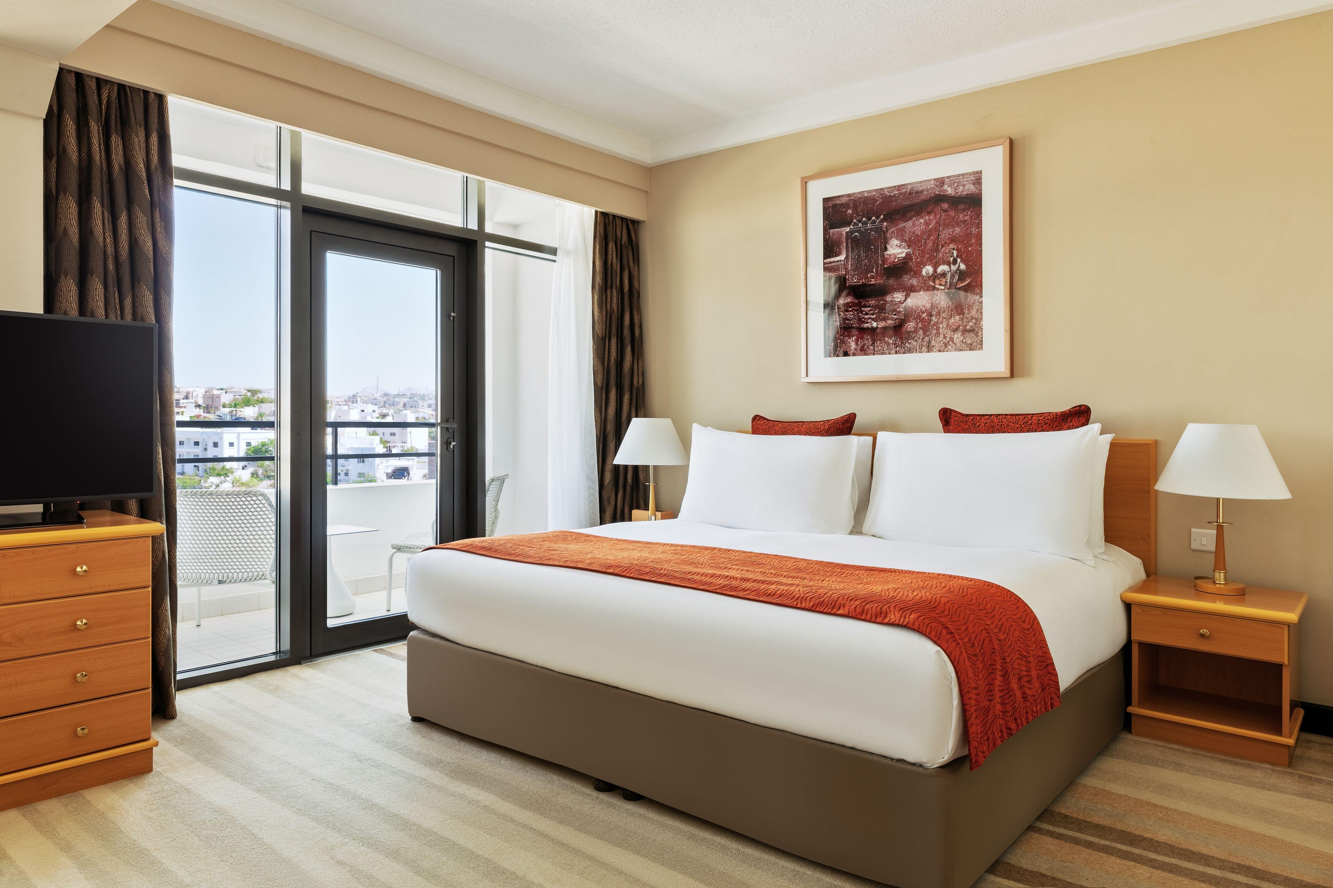 Suite, Balcony
