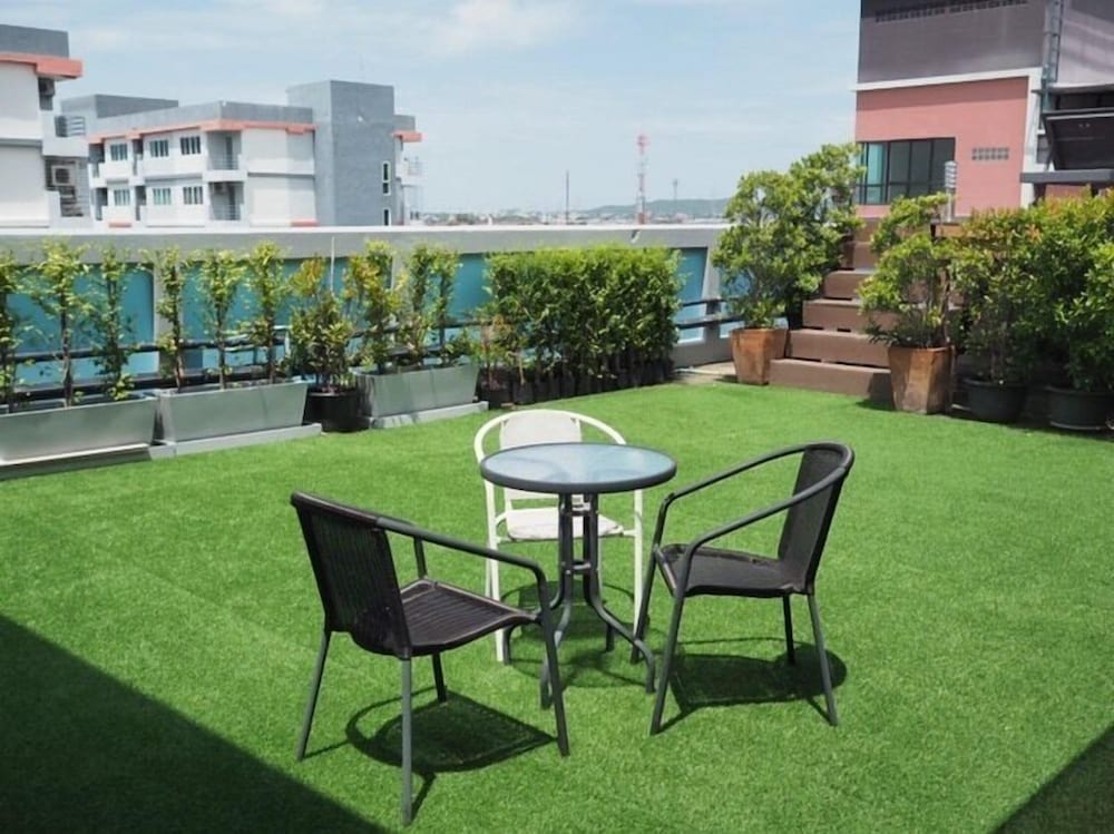 Ananya Residence Service Apartment 60/65