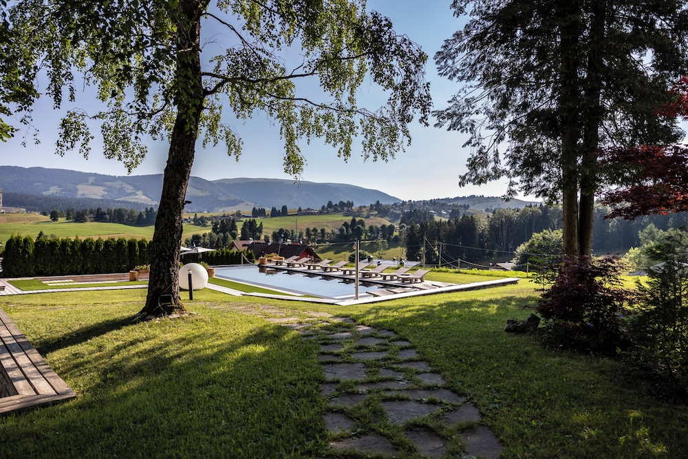 Linta Hotel Wellness And Spa 69/71