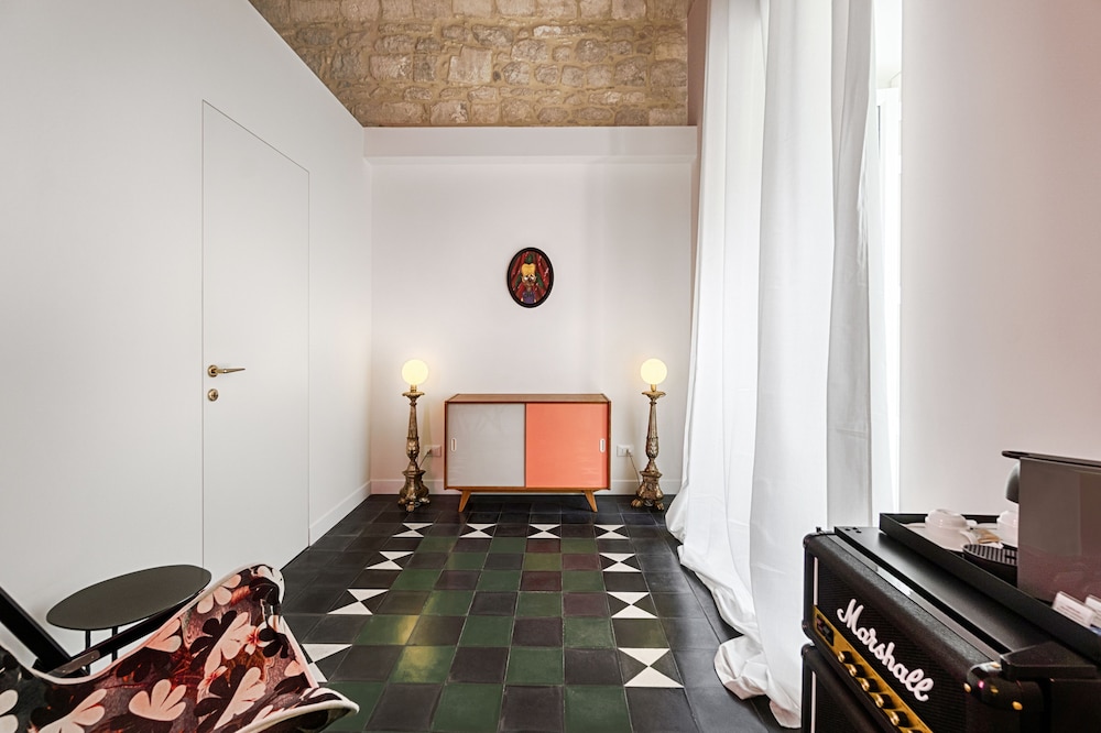 A.D.1768 Boutique Hotel 38/50