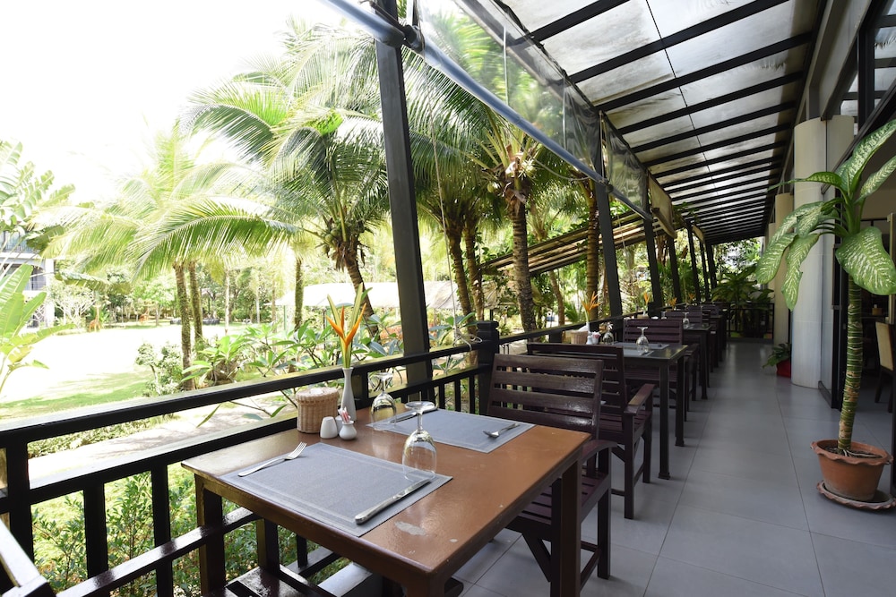 Ramada By Wyndham Aonang Krabi 30/50