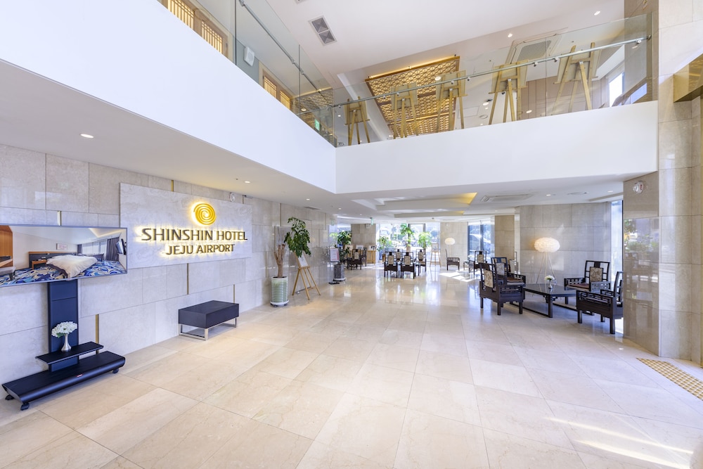 Shin Shin Hotel Jeju Airport (ex Hotel Kenny Story Premium Jeju Yeondong) 5/61