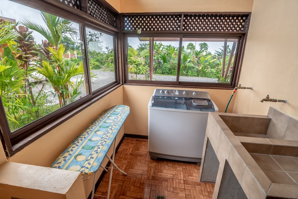 Aunty Arenal Lodge 21/50