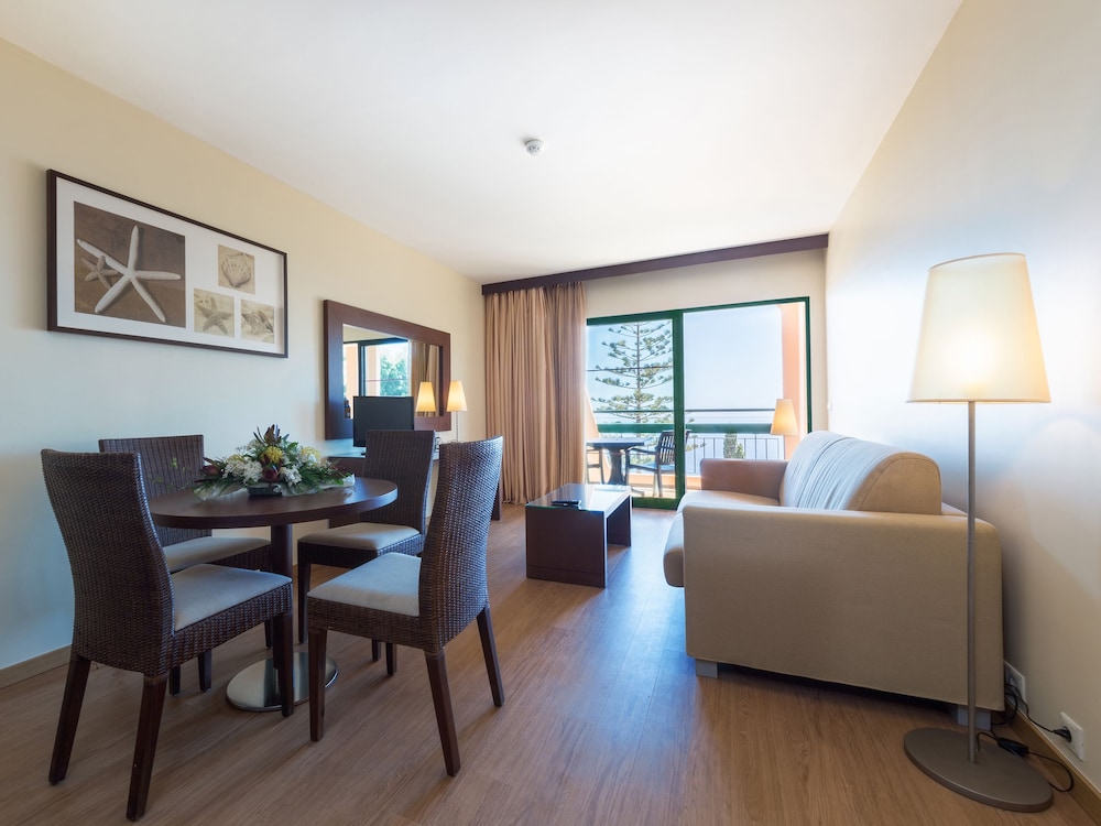Garajau Madeira Hotel - Ocean & Nature Apartments 27/33