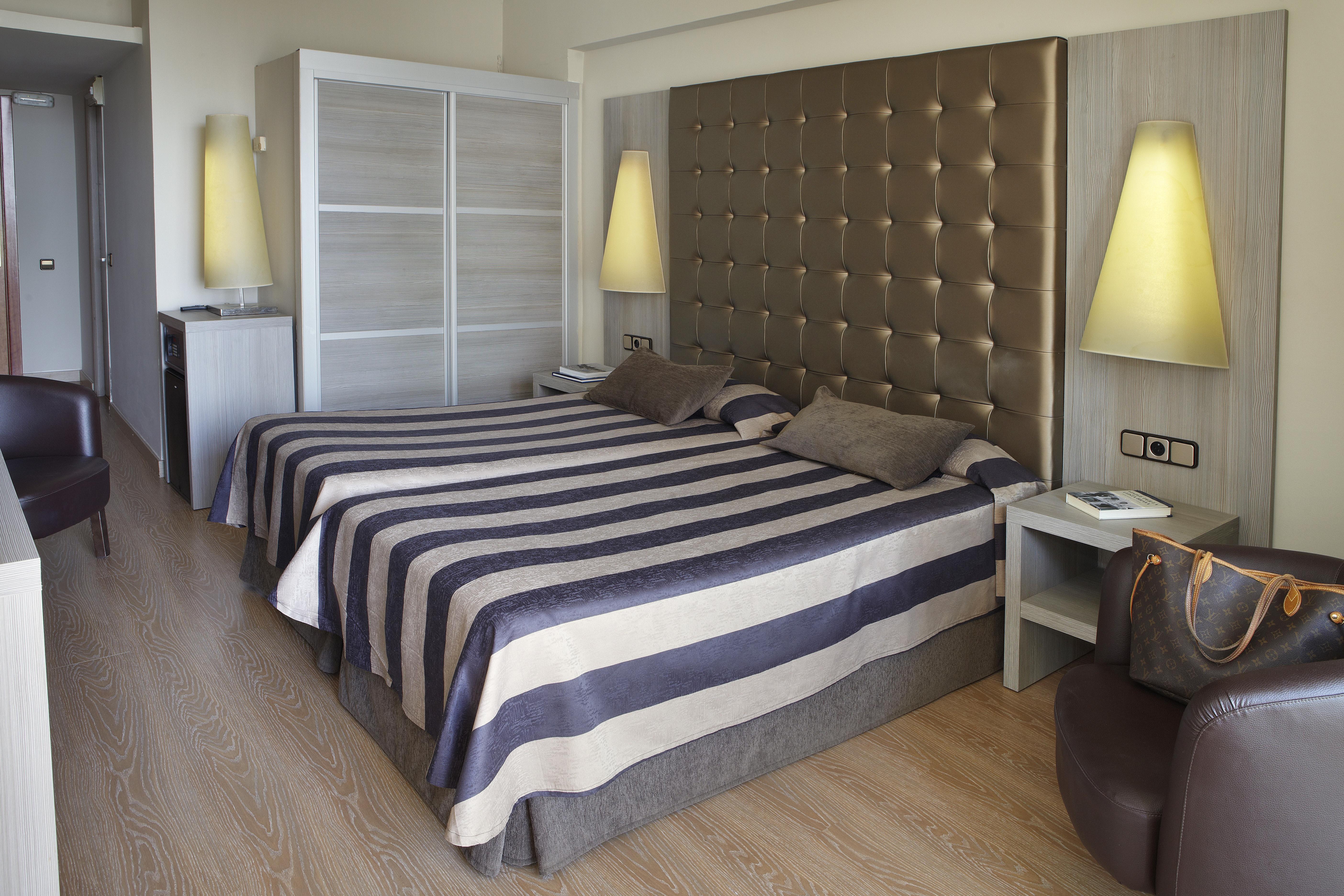 Room, Double Bed, Balcony or Terrace