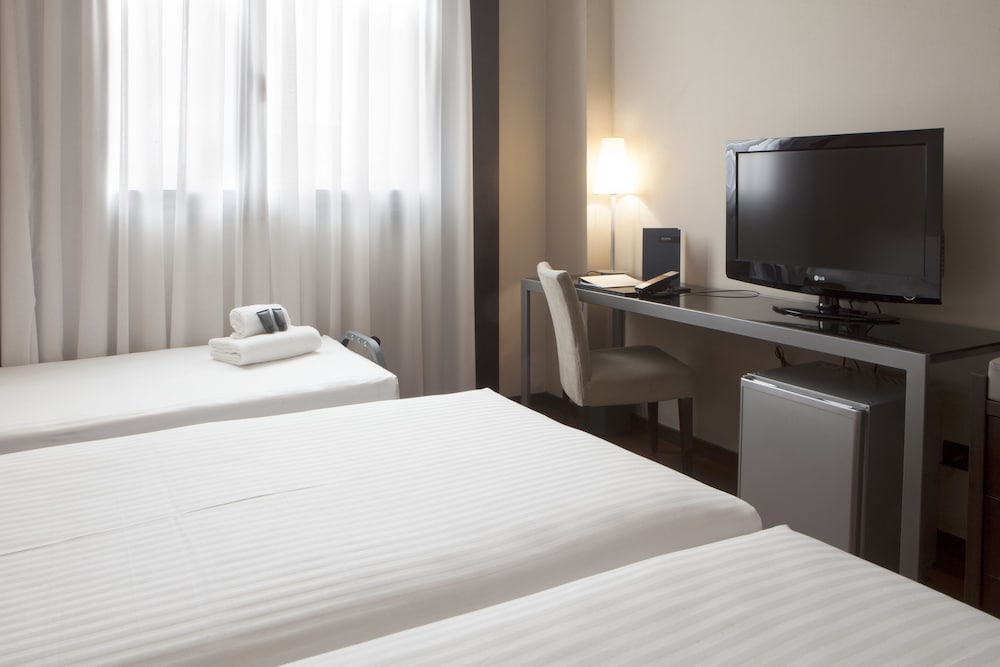 AC Hotel Valencia by Marriott 17/71