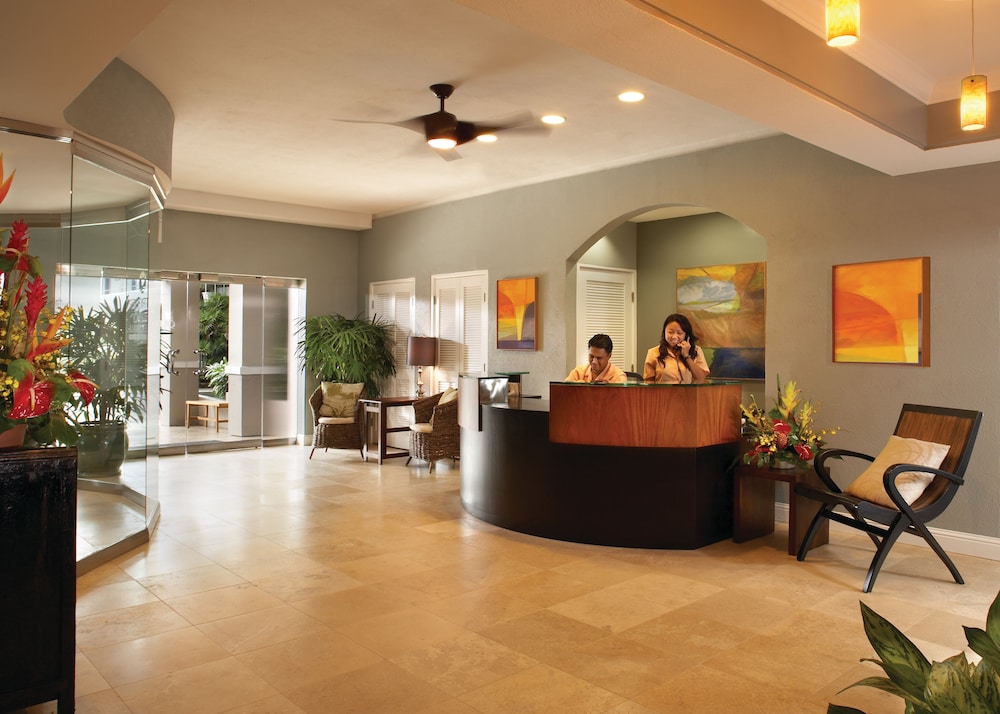 Regency on Beachwalk Waikiki by OUTRIGGER 12/50