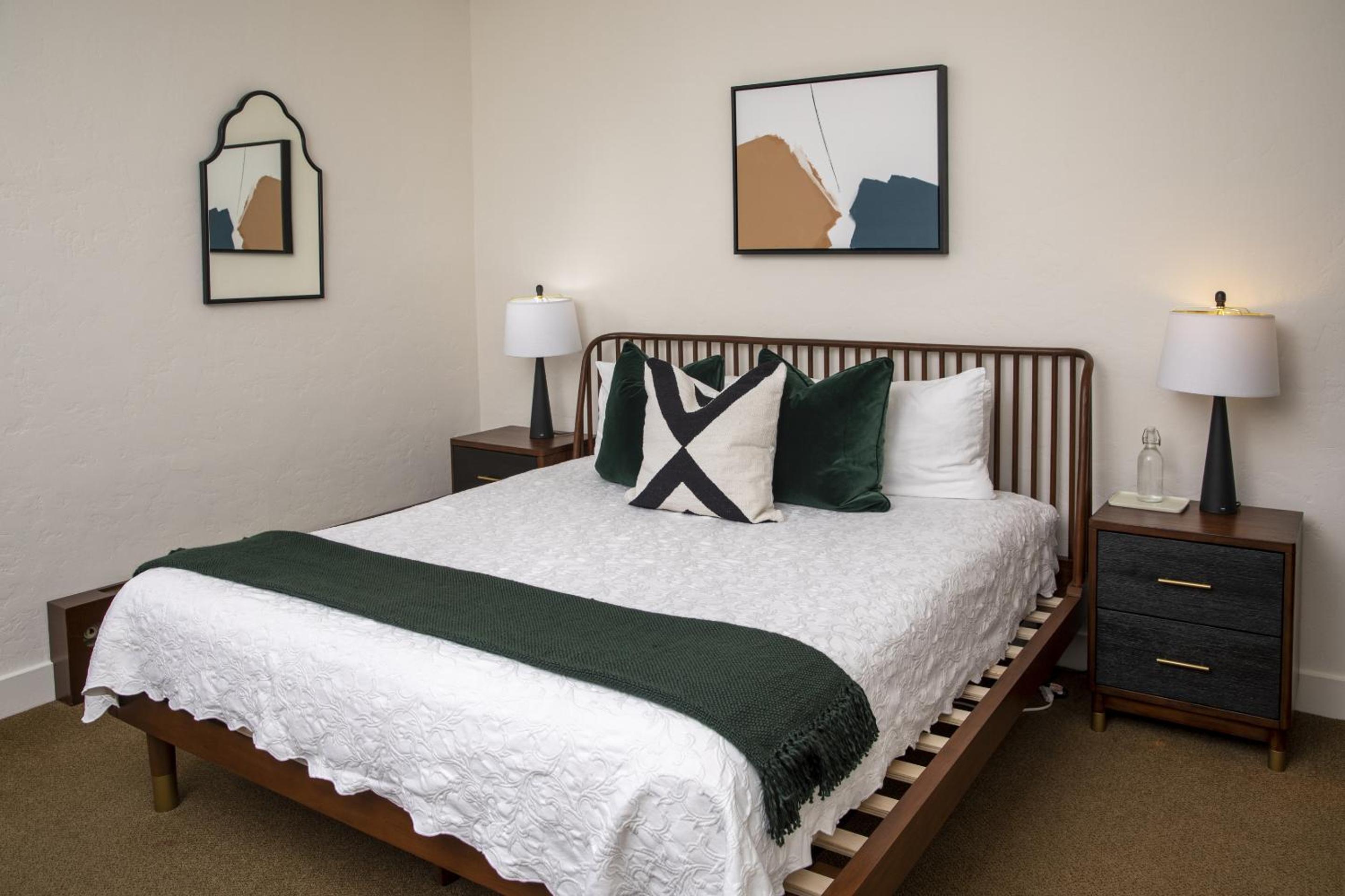 Junior Suite, King Bed