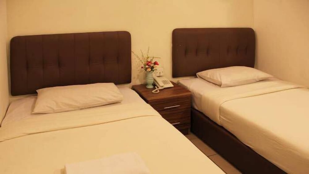 STANDARD, TWIN BEDS