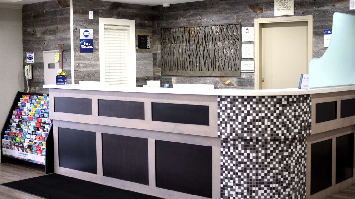Best Western Peace Arch Inn 4/55