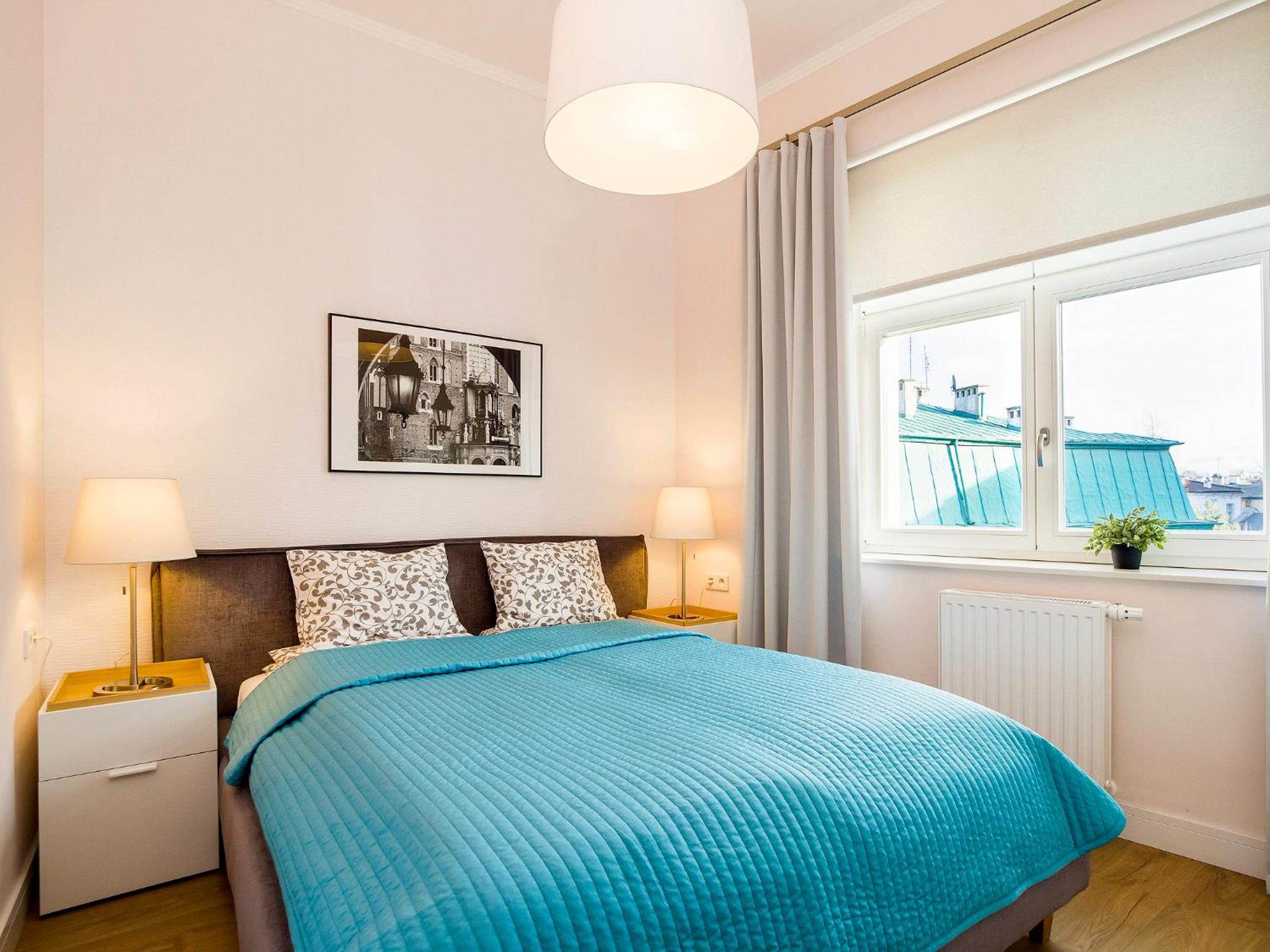 1 BEDROOM, APARTMENT