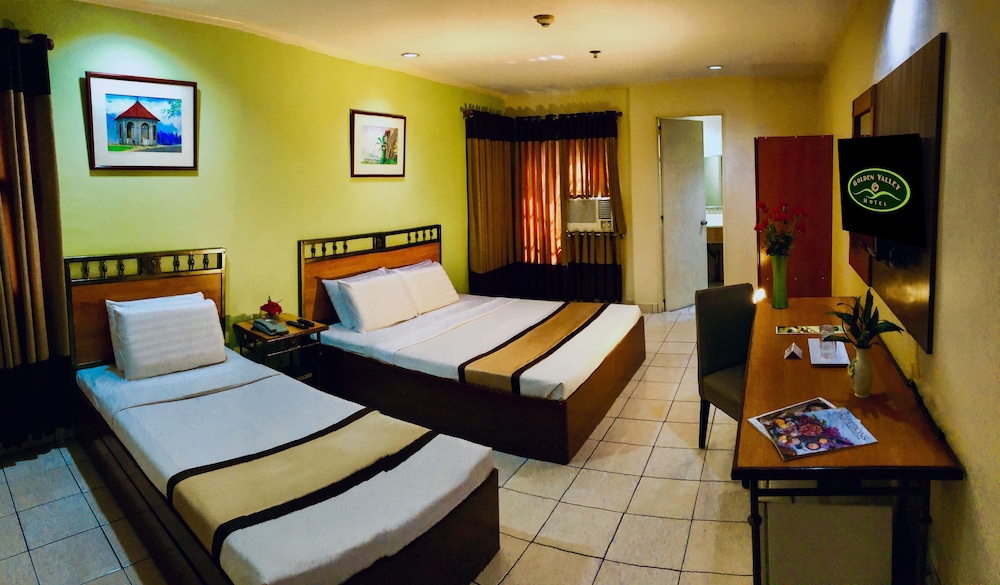 Golden Valley Hotel 21/67
