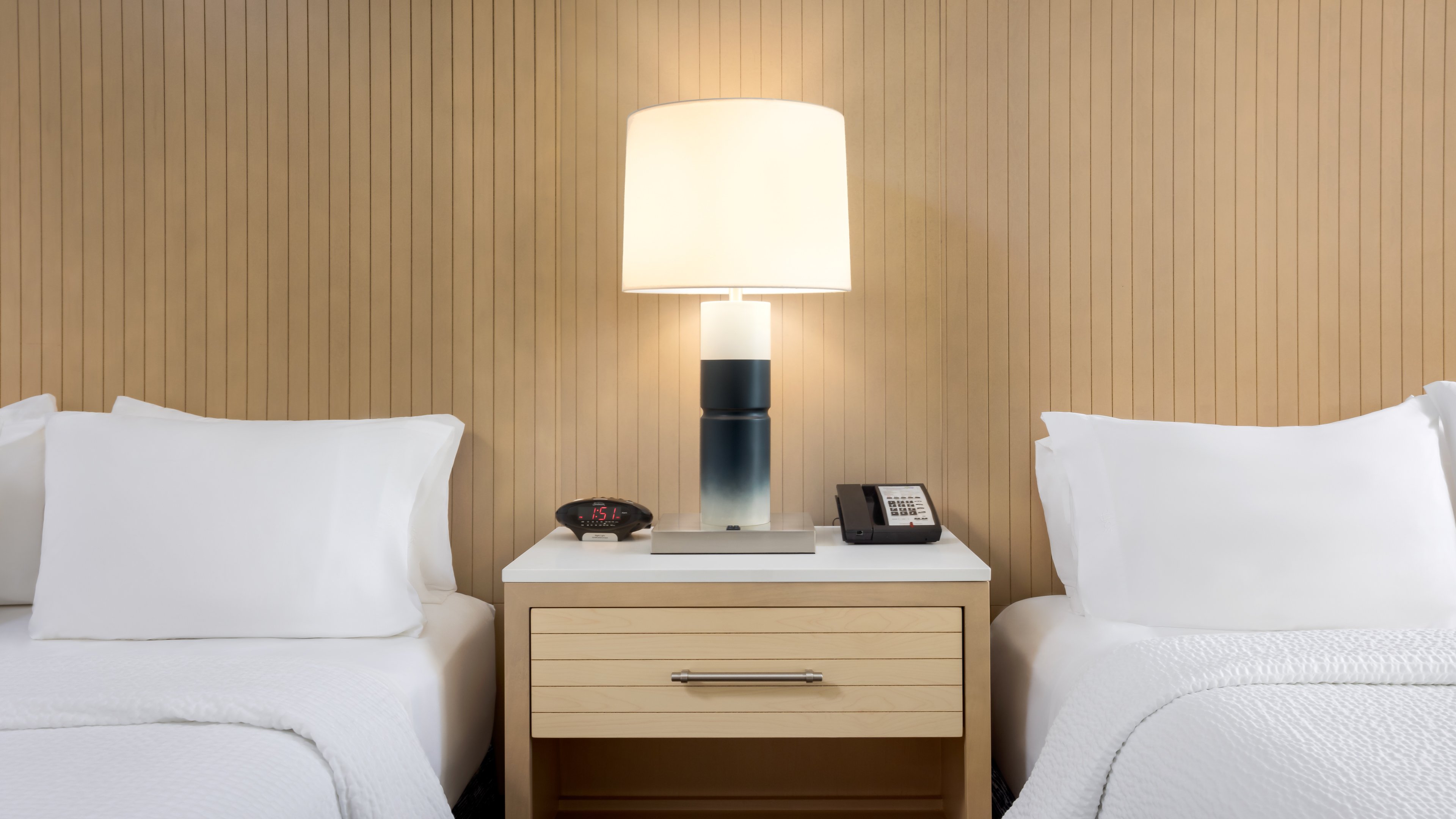 HOLIDAY INN RESORT FORT WALTON BEACH 33/71