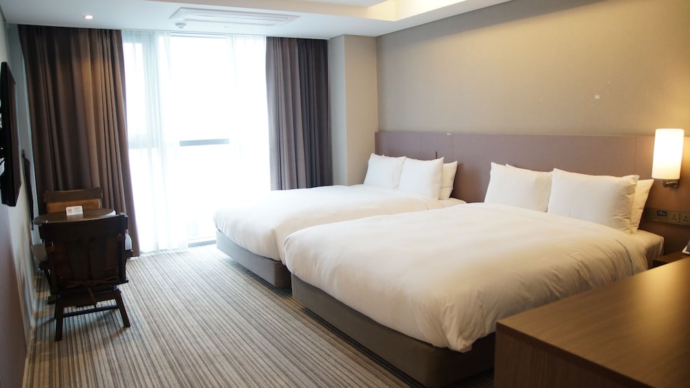 Hotel Adela 10/47