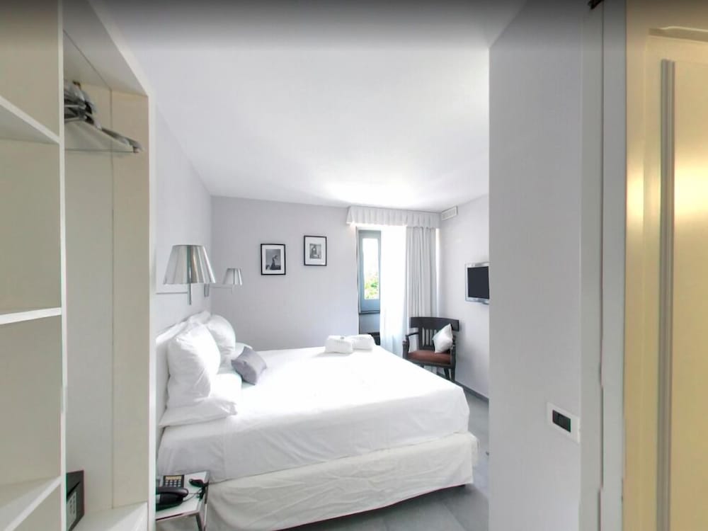 La Suite Hotel Spa X 50/50