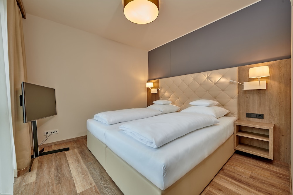 Hotel Am See 11/50