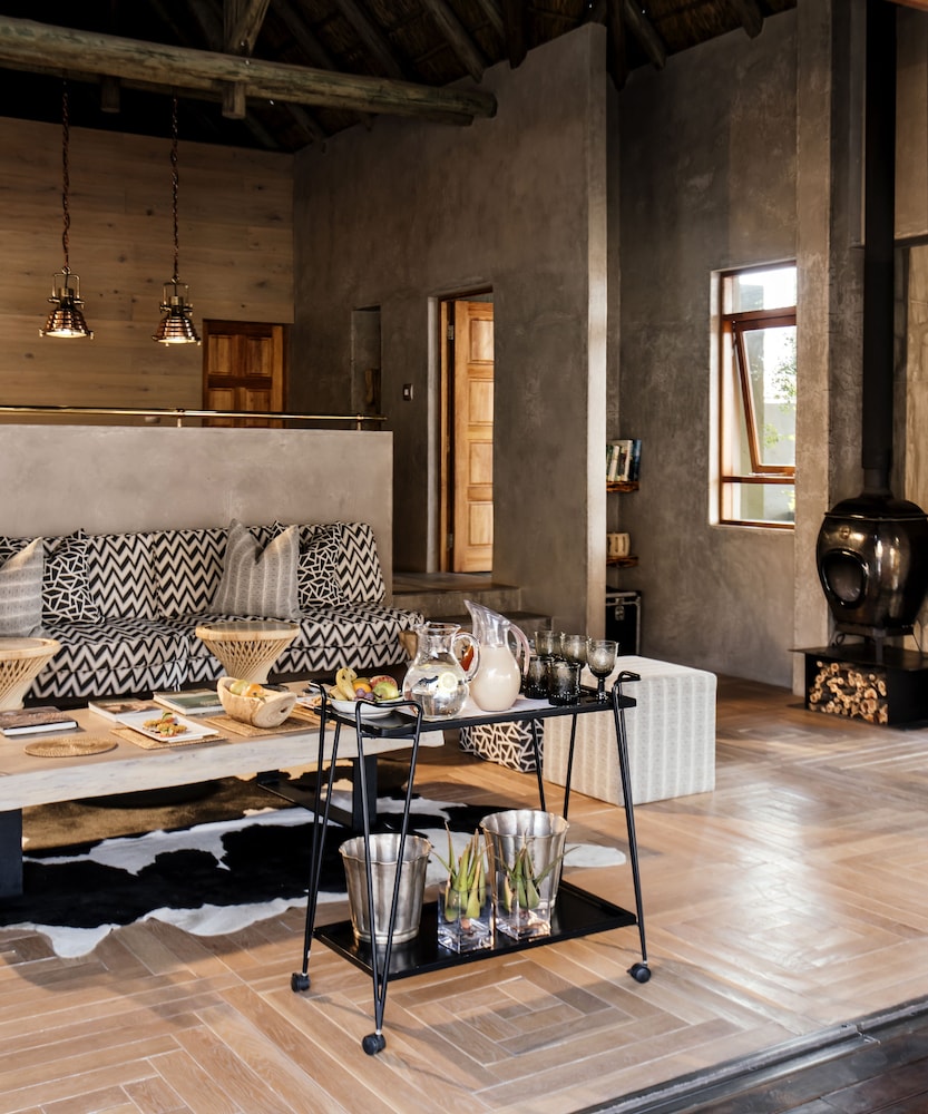 Lush Private Game Lodge 33/50